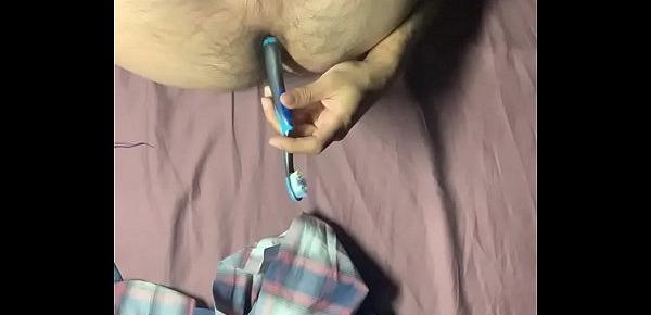  Hot straight guy fucks himself